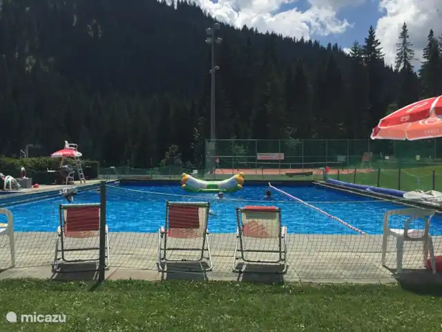 Le Charme - 250 metros de las pistas en Suiza, Valais, Morgins - apartamento Piscina en Morgins