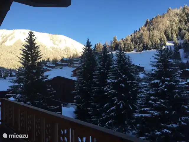 Le Charme - 250 metros de las pistas en Suiza, Valais, Morgins - apartamento invierno en las mañanas