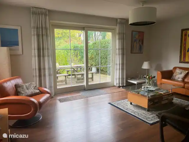 Location de Vacances Pays-Bas, Flevoland, Zeewolde, villa - The Dutch Green View Villa le séjour spacieux dispose de 2 coins salons