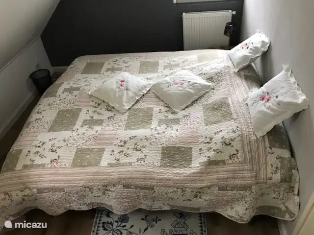 Location de Vacances Pays-Bas, Flevoland, Zeewolde, villa - The Dutch Green View Villa 2ème chambre récemment également avec un confortable sommier king-size