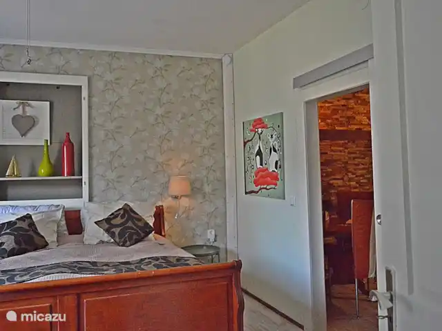 apartamento en Alemania, Mosela, Enkirch – Moselglück apartamento Steffensberg Dormitorio Steffensberg Con cama preciosa 180 x 200 Ajustable eléctricamente