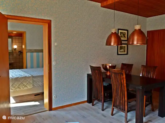 apartamento en Alemania, Mosela, Enkirch – Moselglück - apartamento Grossbach Salón Comedor Grossbach
