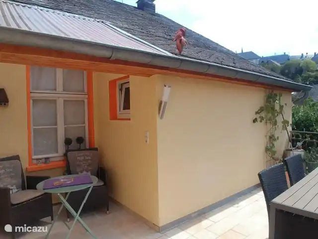 Wandelen, Duitsland, Moezel, Enkirch, appartement Moselglück - appartement Moselsteig Hoek en zicht vanaf het balkon/terras