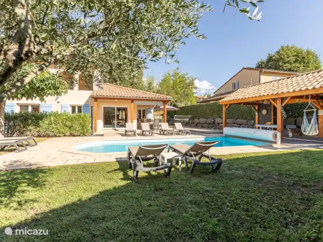 Villa Vivre | France, Ardèche, Vallon-Pont-d'Arc - villa Jardin avec piscine chauffée