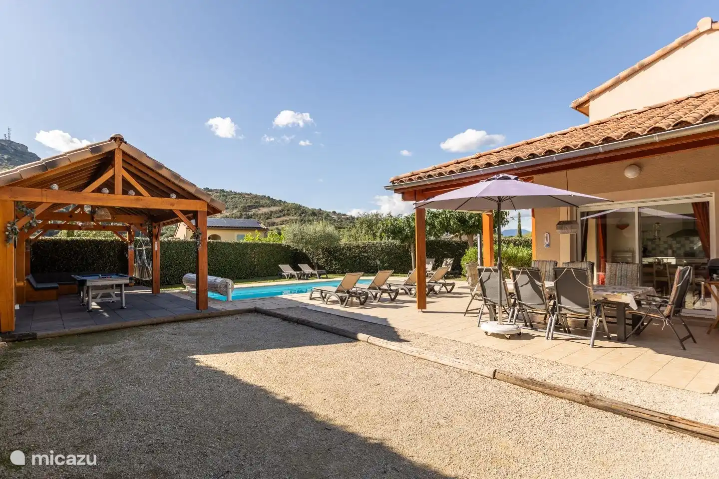 Un aperçu de côté