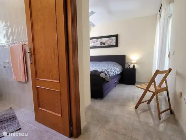 Villa Mi casa - Benijófar huren in Spanje, Costa Blanca, Benijófar - vakantiehuis Slaapkamer 1 met  grote garderobe kast, ensuite badkamer
