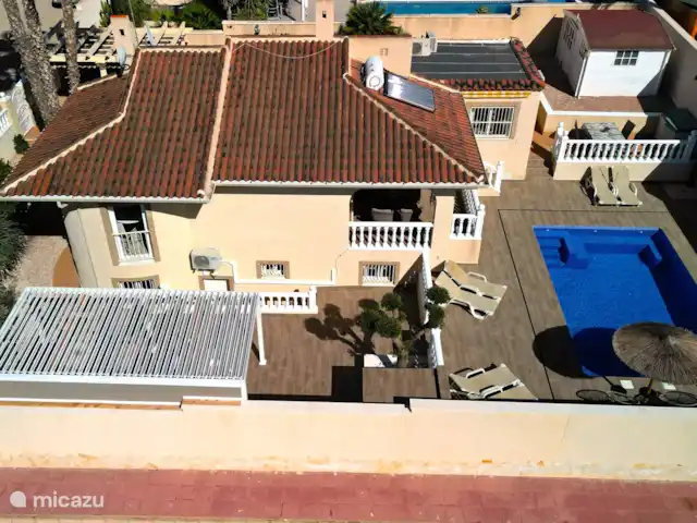 Villa Mi casa - Benijófar huren in Spanje, Costa Blanca, Benijófar - vakantiehuis Luchtfoto van de zijkant genomen.
