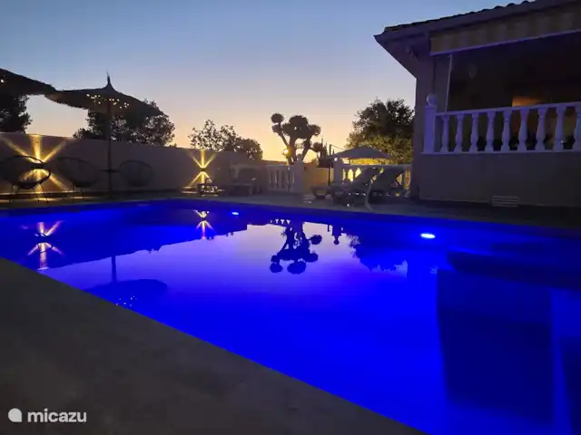 Villa Mi casa - Benijófar huren in Spanje, Costa Blanca, Benijófar - vakantiehuis Verlicht zwembad.