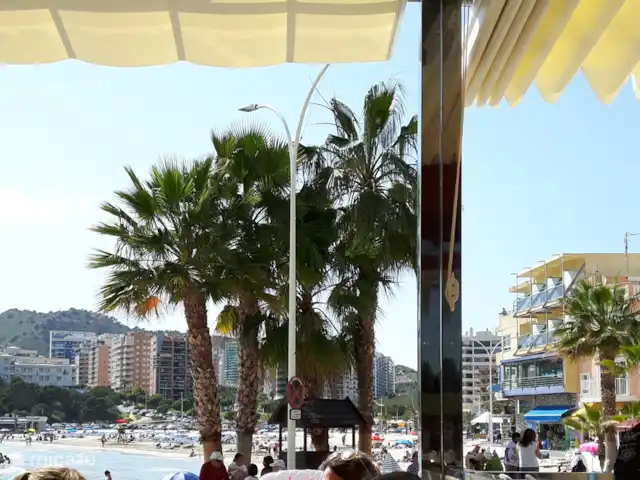 Edificio Sidney La Cala de Finestrat en España, Costa Blanca, Benidorm - apartamento Restaurantes de playa.