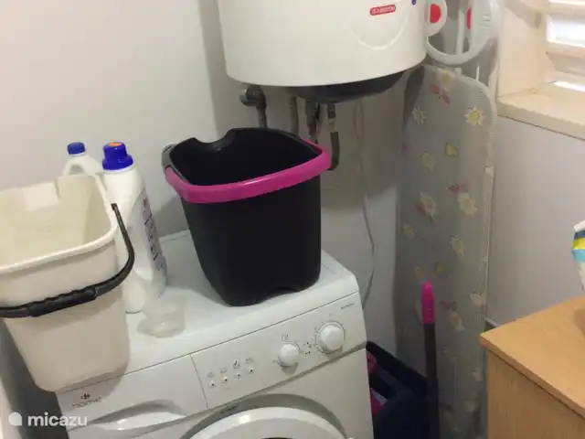 Edificio Sidney La Cala de Finestrat en España, Costa Blanca, Benidorm - apartamento Cuarto de lavado.