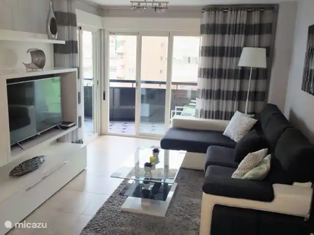 Edificio Sidney La Cala de Finestrat en España, Costa Blanca, Benidorm - apartamento El area de espera.