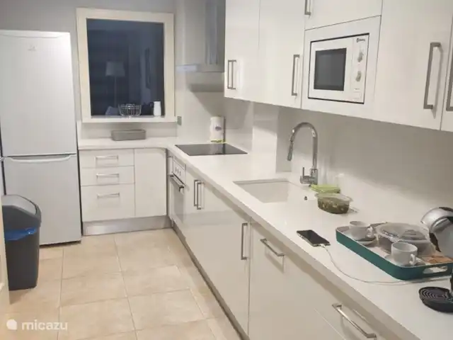 Edificio Sidney La Cala de Finestrat en España, Costa Blanca, Benidorm - apartamento Cocina.