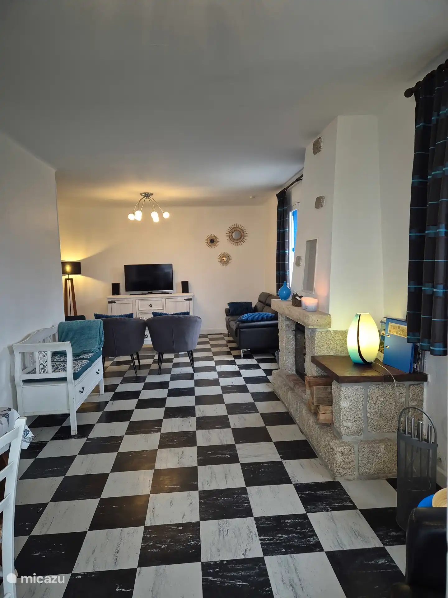 View through to the new living room.