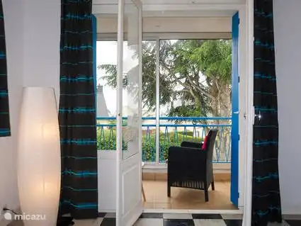 Openslaande deuren naar het balkon