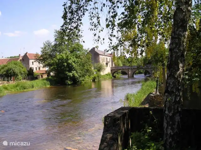 Maison de la rivière | France, Yonne, Saint-Père-sous-Vézelay - maison de vacances De la terrasse vous avez une belle vue sur la rivière