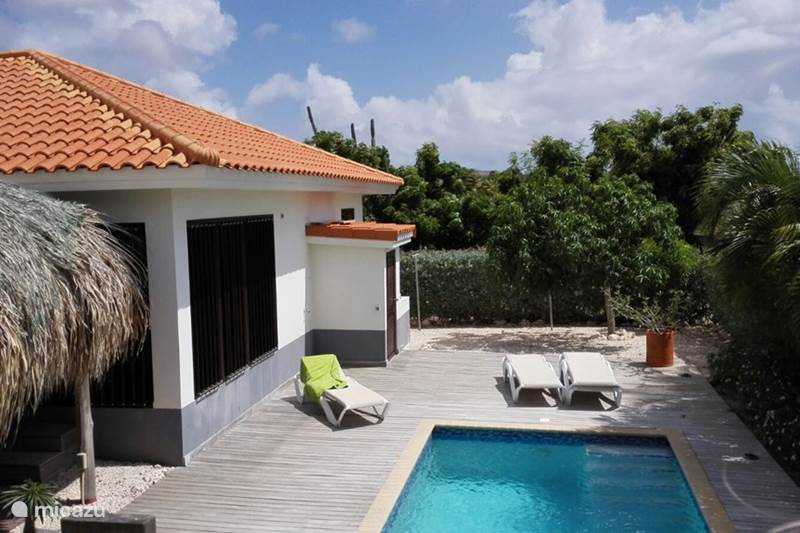 Vacation rental Curaçao, Banda Ariba (East), Villapark Flamboyan Villa Villa Gogorobi # 8, Curacao