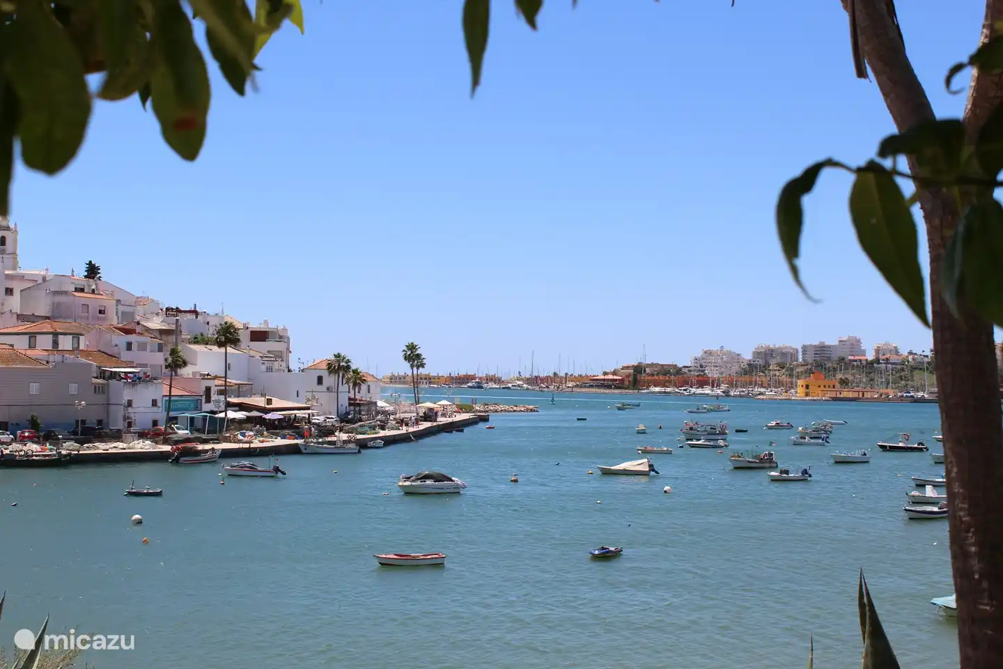 Ferragudo ist ein wunderschönes Fischerdorf.