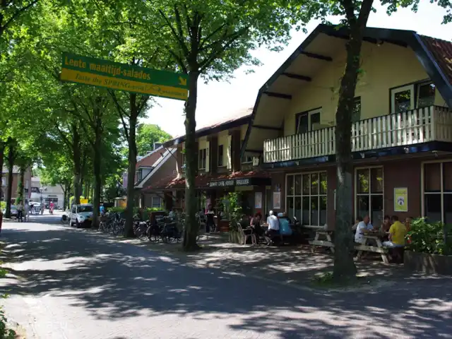 Parc naturel Boshuisje Veluwe Hoefbos | Pays-Bas, Gueldre, Otterlo - maison mitoyenne Grand Café Restaurant Kruller à Otterlo