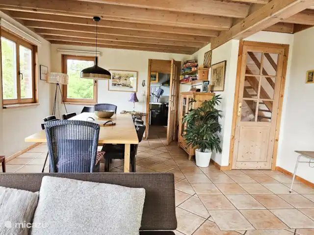 Ardennes Grande terrasse WIFI Vue | Belgique, Ardennes, Villers-Sainte-Gertrude - maison de vacances Grande table à manger avec chaises supplémentaires n.n.