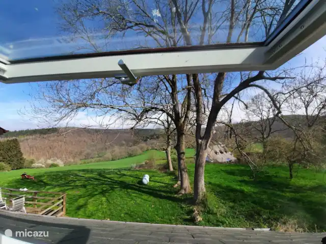 Ardennes Grande terrasse WIFI Vue | Belgique, Ardennes, Villers-Sainte-Gertrude - maison de vacances Vue de la chambre sur le loft dans le bâtiment annexe