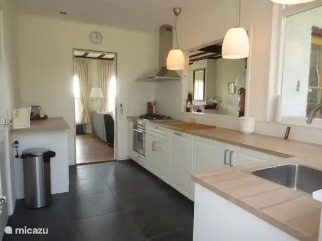 Pake's Hûs huren in Nederland, Friesland, Oudemirdum - vakantiehuis keuken