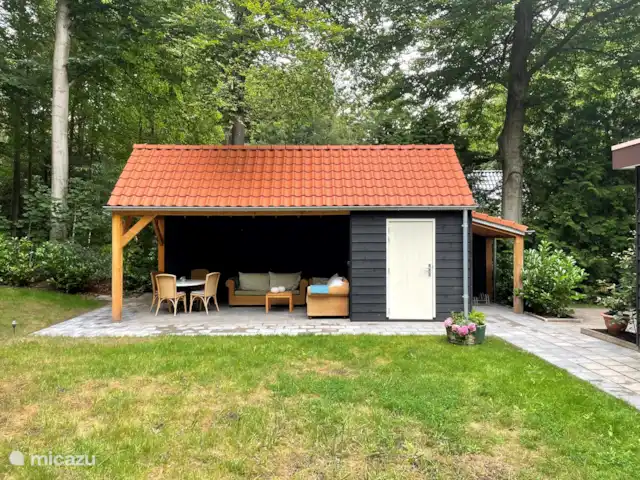 Pake's Hûs huren in Nederland, Friesland, Oudemirdum - vakantiehuis Het nieuwe overdekte terras