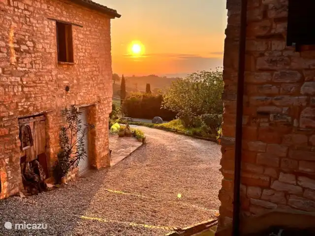 Fietsen, Italië, Marche, Arcevia, appartement Iris Sunrise