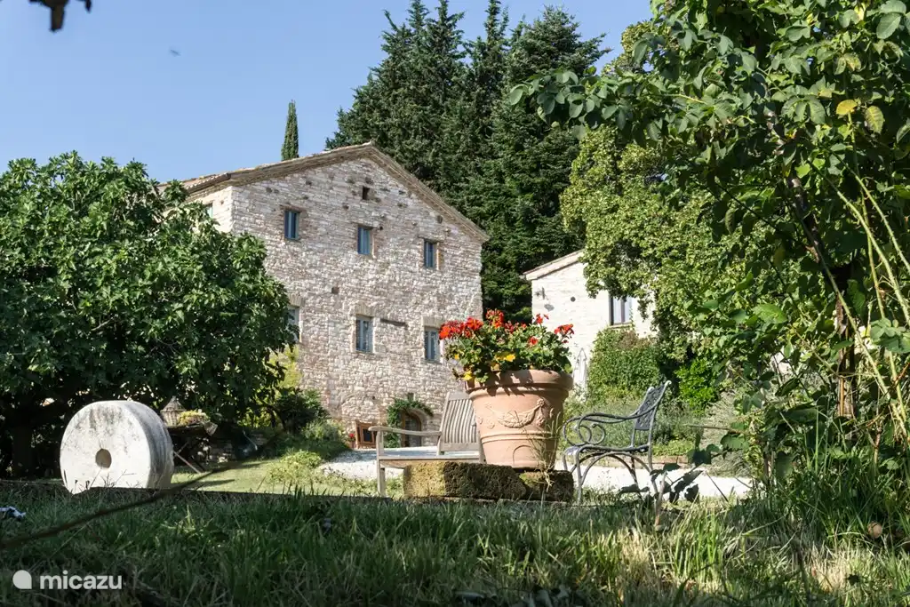 Girasole in Italy, Marche, Arcevia - apartment