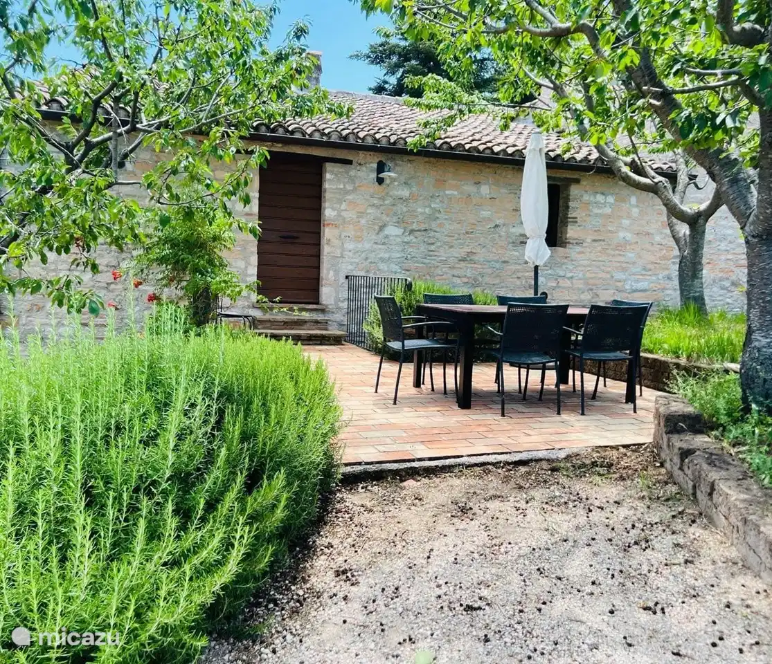 Private terrace Girasole