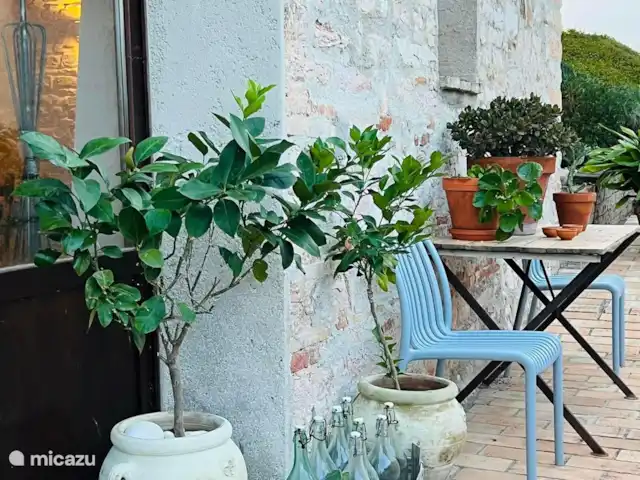 appartement huren in Italië, Marche, Arcevia – Malva Bij het restaurant