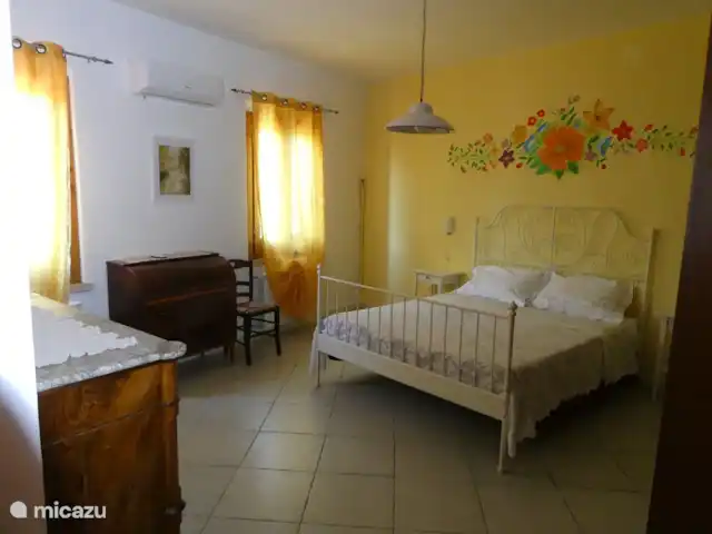 Prachtig oud huis Abruzzen huren in Italië, Abruzzen, Castiglione a Casauria - vakantiehuis Kamer 1