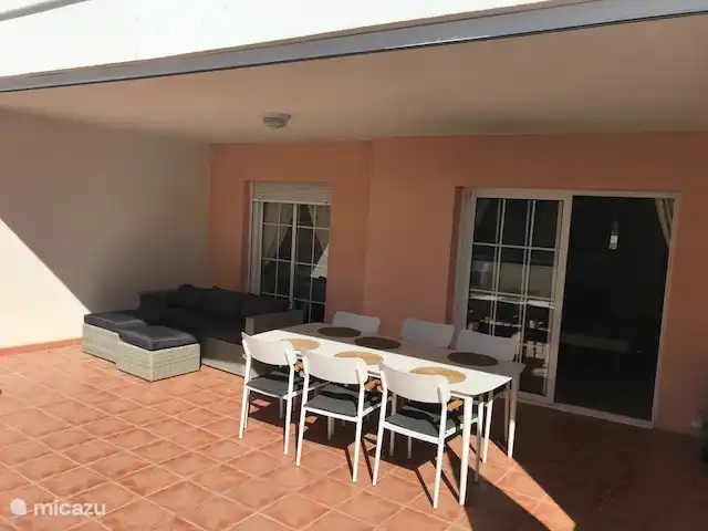 Terrasse von 60 m²