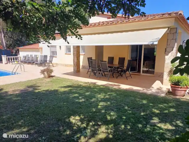 bungaló en España, Costa Brava, Pals – masa tomasi