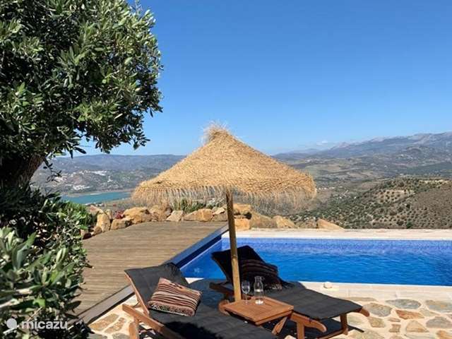Holiday home in Spain, Andalusia – villa Casa de Pilares