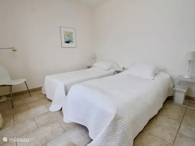 Villa Bonbonnette huren in Frankrijk, Côte d´Azur, Sainte-Maxime - villa Slaapkamer 2 - de bedden kunnen los staan maar ook aan een gesloten.