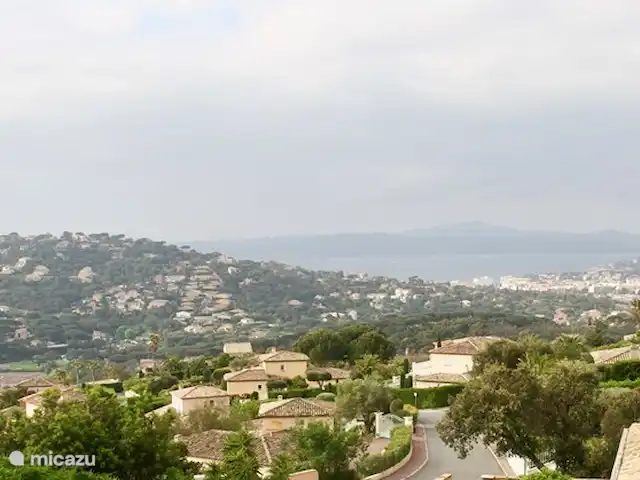 Villa Bonbonnette huren in Frankrijk, Côte d´Azur, Sainte-Maxime - villa Uitzicht uit slaapkamer 3 richt in Baai en St Tropez