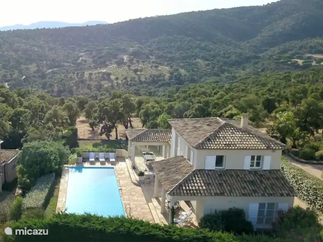 Villa Bonbonnette huren in Frankrijk, Côte d´Azur, Sainte-Maxime - villa Ruimte voor kilometerslange wandelingen