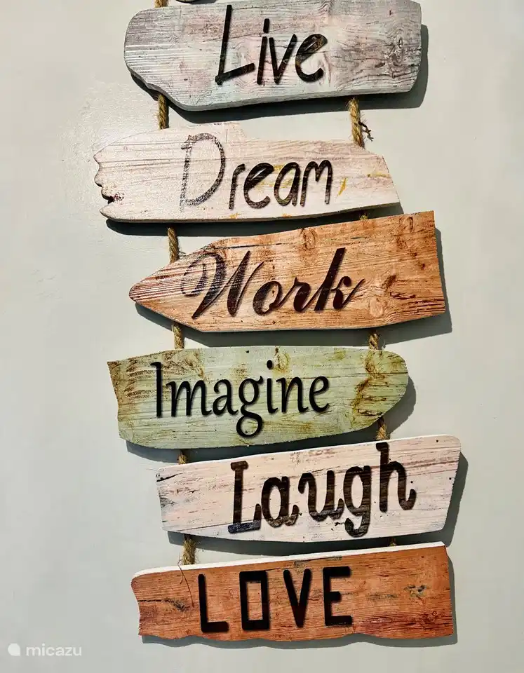 Un ambiente relajado y espacioso.