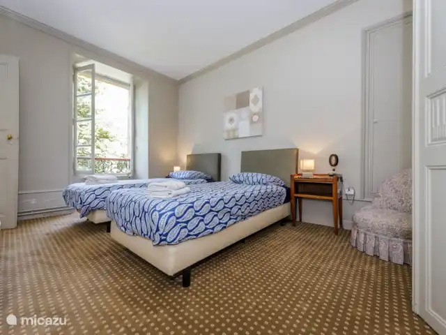 Château de Sarrazac | France, Dordogne, Sarrazac - manoir / château Chambre