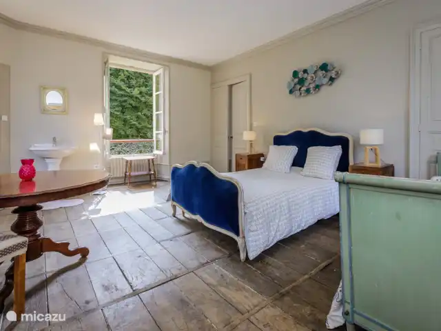 Château de Sarrazac | France, Dordogne, Sarrazac - manoir / château Chambre