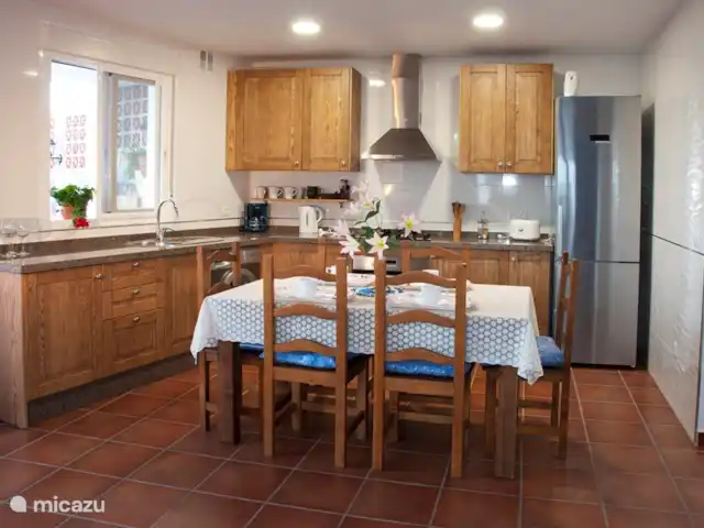 Casa Pilar | Espagne, Costa del Sol, Comares - appartement kCuisine ouverte très cosy.euken