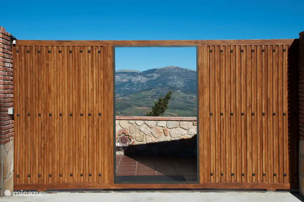 Atemberaubend schön ist die Sierra Tejeda.