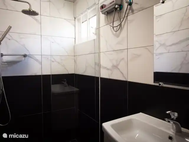 Location de Vacances Curaçao, Banda Ariba (est), Seru Coral, studio - Seru Coral Studio peut-être. avec voiture Salle de bains