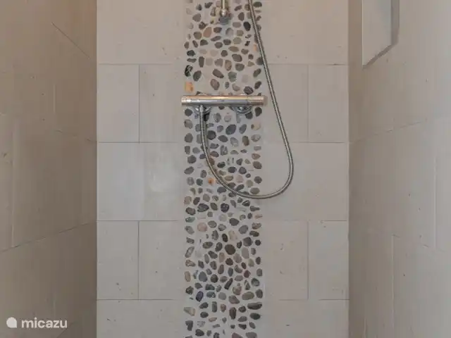 Kas Lamunchi | Curaçao, Banda Abou (ouest), Coral Estate, Rif St.Marie - villa Belle grande douche à l'italienne