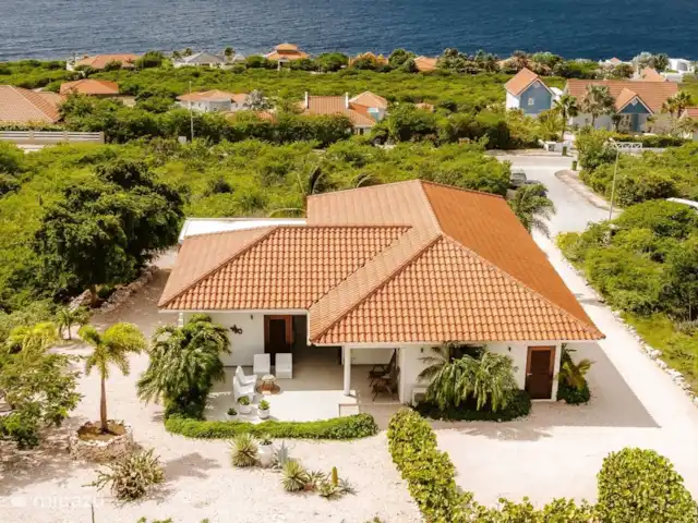 Kas Lamunchi | Curaçao, Banda Abou (ouest), Coral Estate, Rif St.Marie - villa Entrée sur séjour et 4ème chambre avec salle de bain privative
