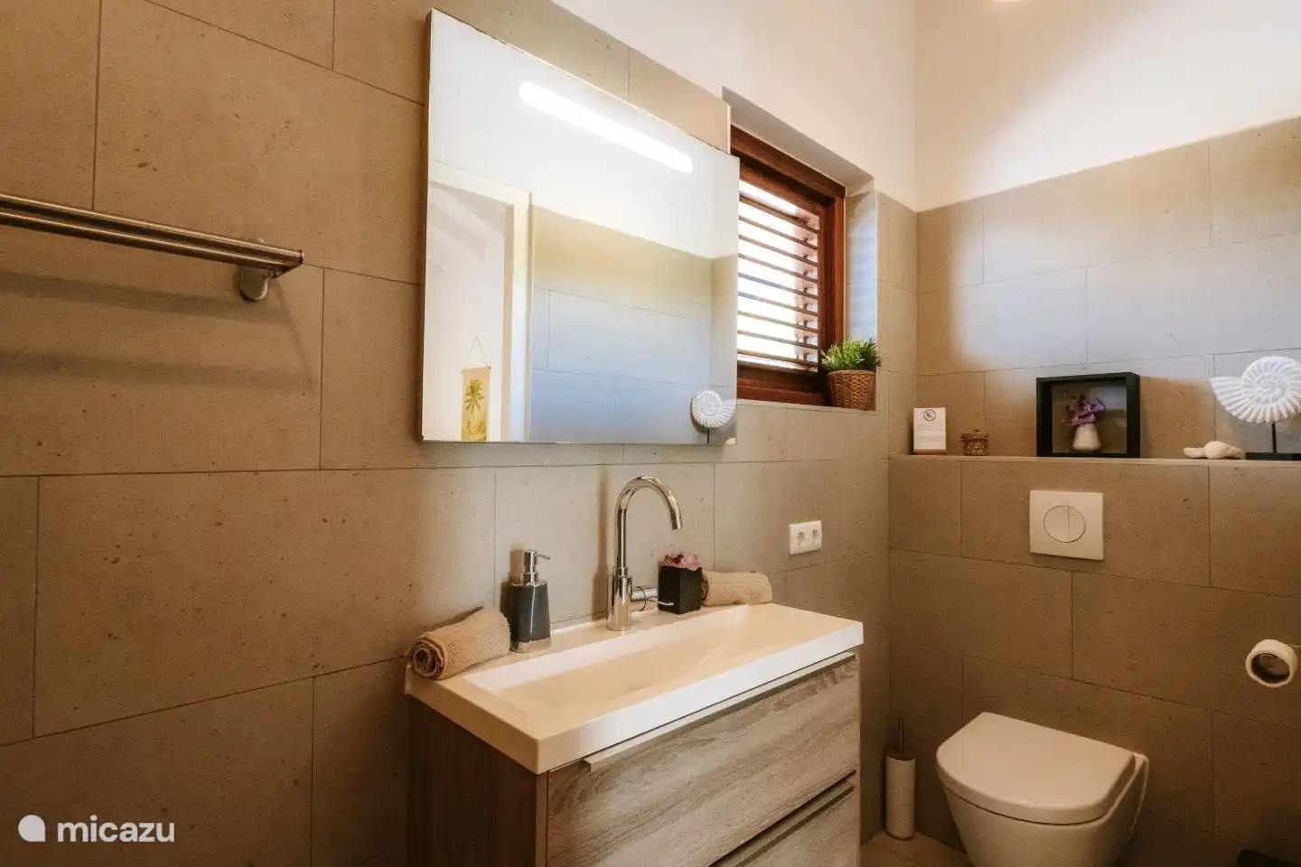 Badezimmer von Schlafzimmer 4