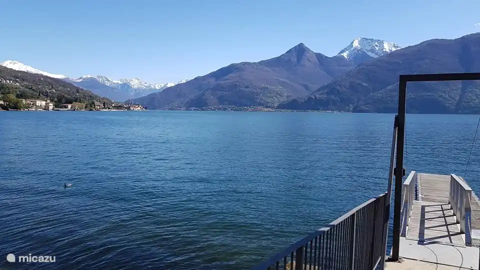 Hermosas vistas sobre el lago de Como