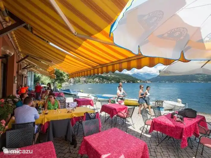 Restaurante Creme Caramel a 5 minutos del apartamento