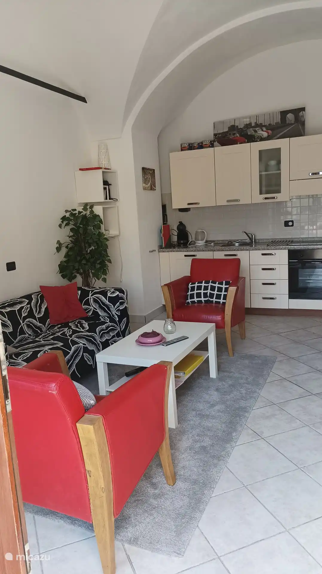 Hay tres máquinas de café diferentes disponibles. Un montón de opciones