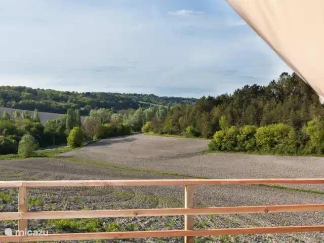 Glamping La Rose en Francia, Dordoña, Celles - camping de lujo / yurta / tienda safari Paz, tranquilidad y espacio